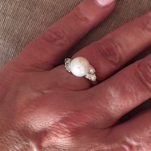 Platinum, Pearl and Diamond Ring